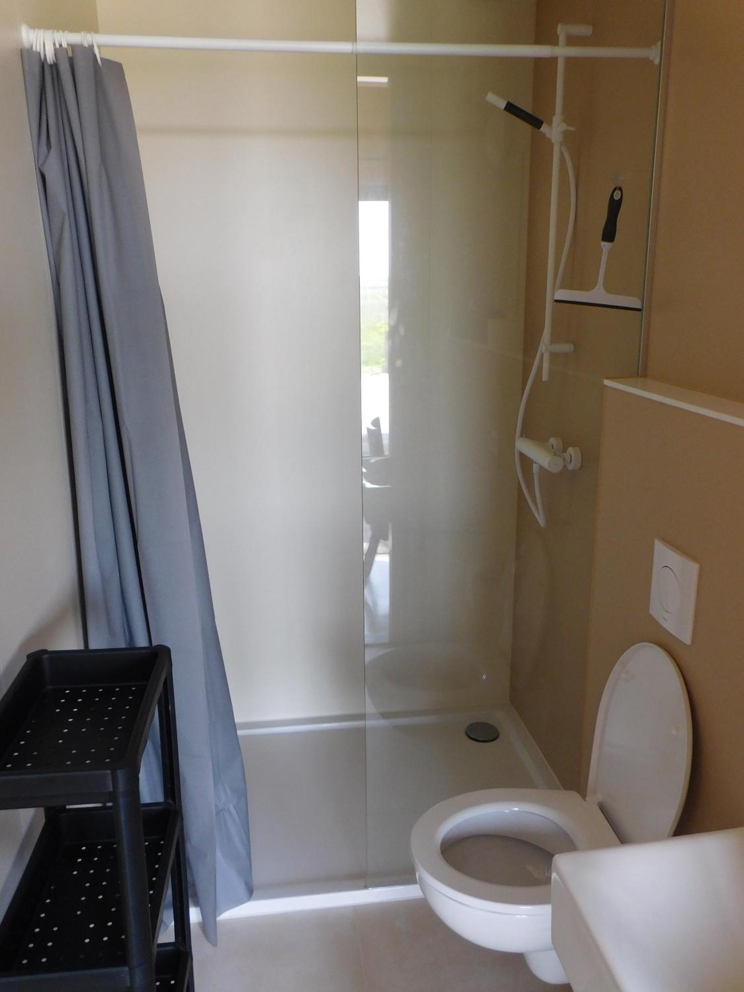Deel Erf Het 8Ste Werk Apartment กัมเปิน ภายนอก รูปภาพ